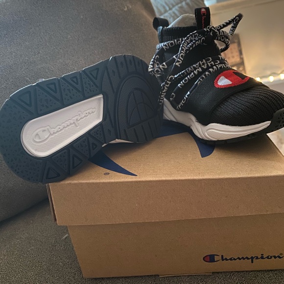 Champion Rally Hype Sport Kids Sneaker - Picture 7 of 7